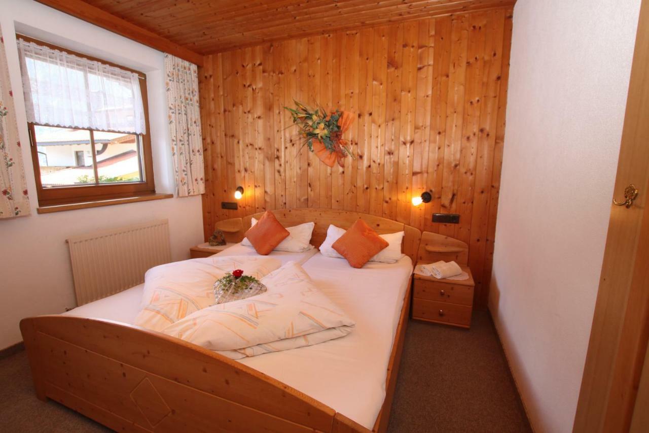 Landhaus Granat Mayrhofen Exterior foto
